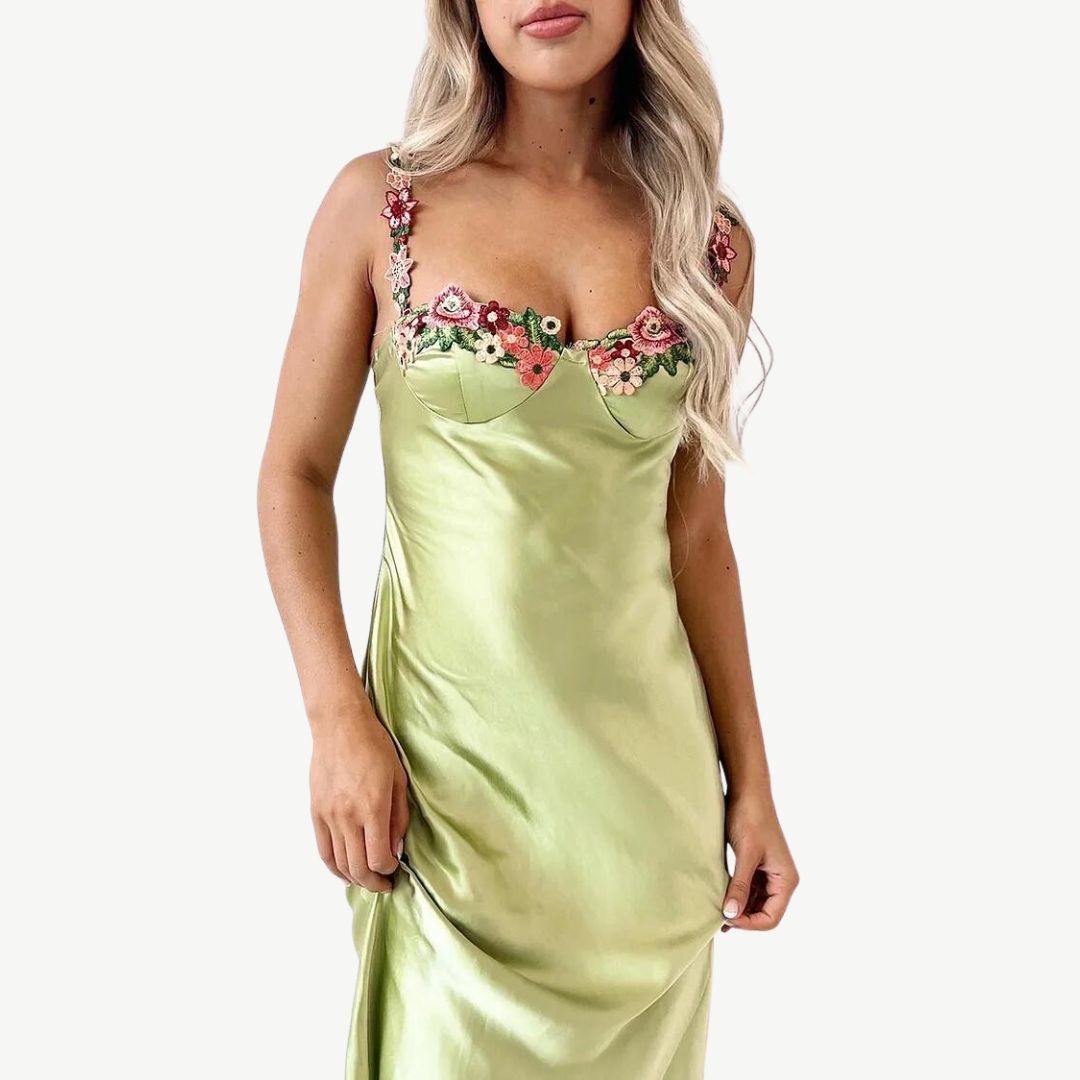 Delfina | Embroidered Dress