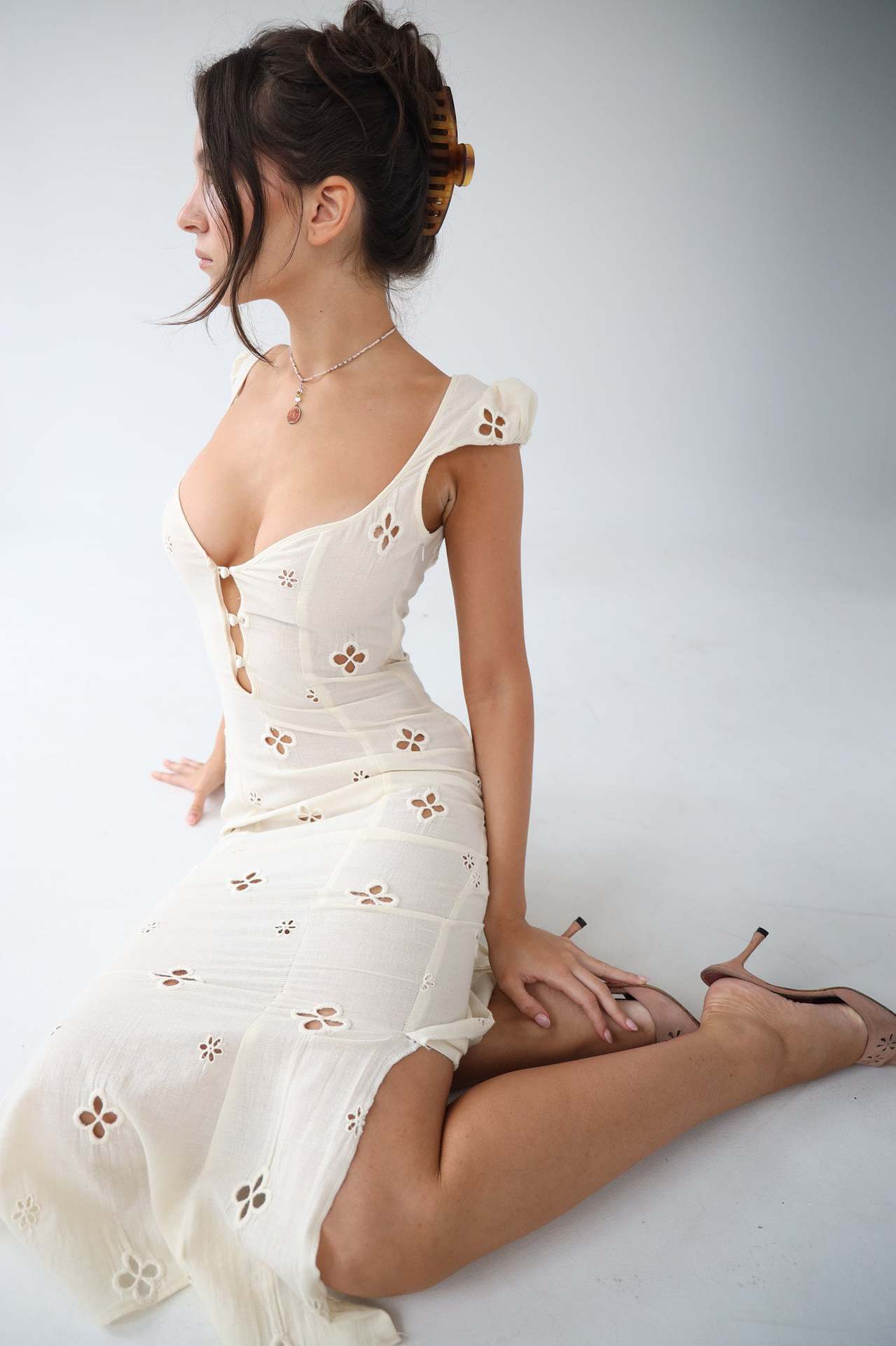 Greer | Vintage Embroidered Midi Dress