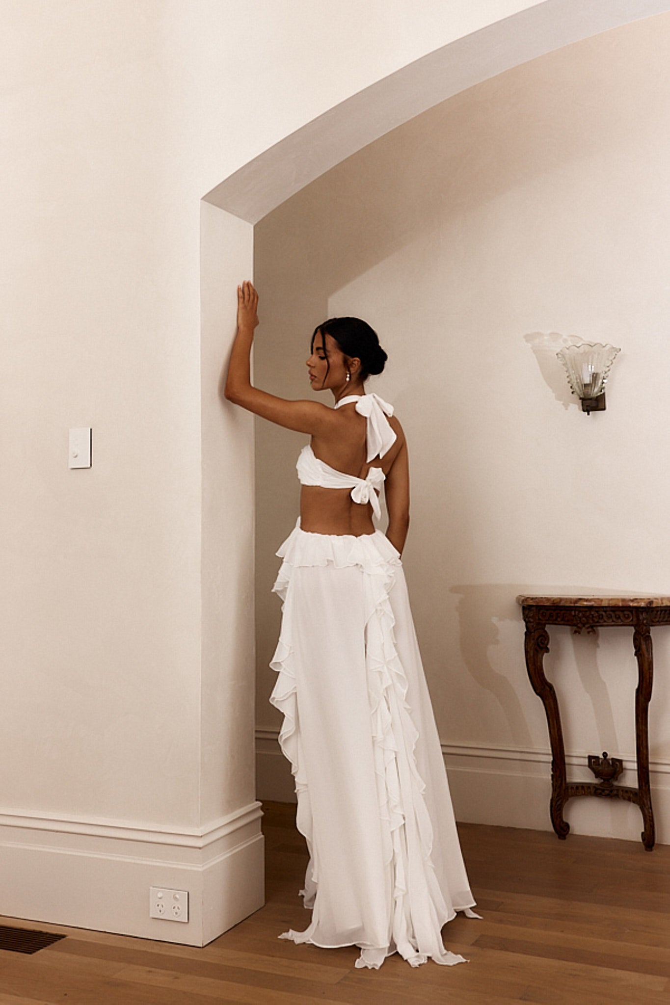 Claribel | Women's Ruffled Halterneck Cut-Out Elegant Maxi Dress