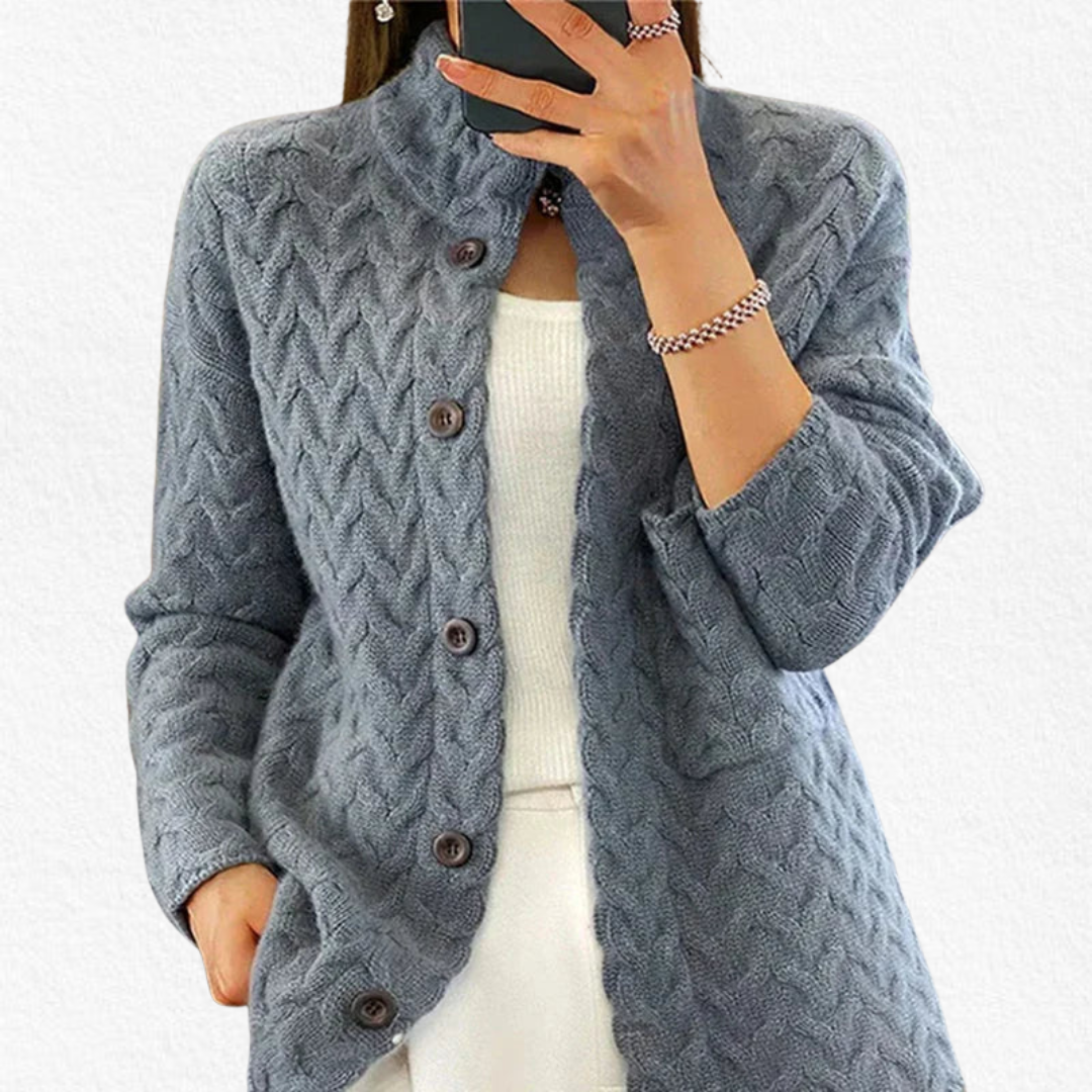 Amaya | Knitted Cardigan