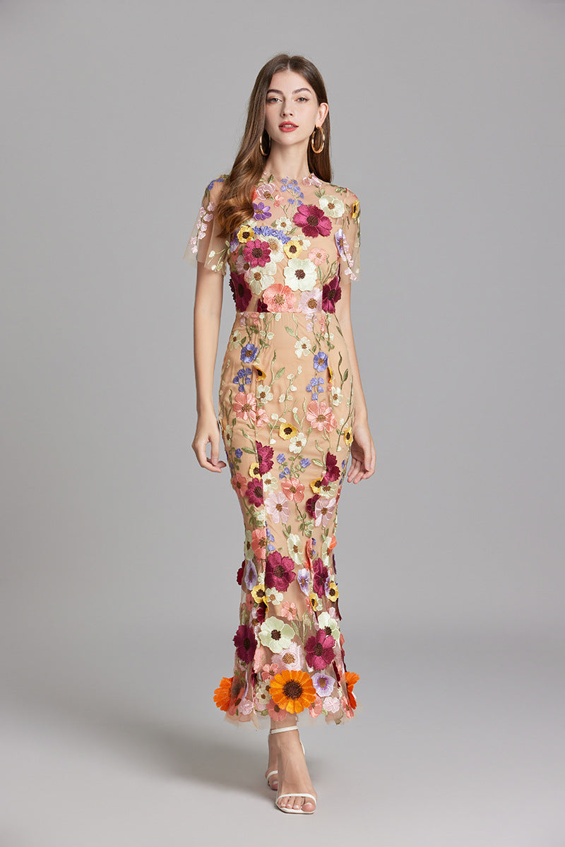 Alba | Elegant Sleeveless Embroidered Women's Maxi Dress