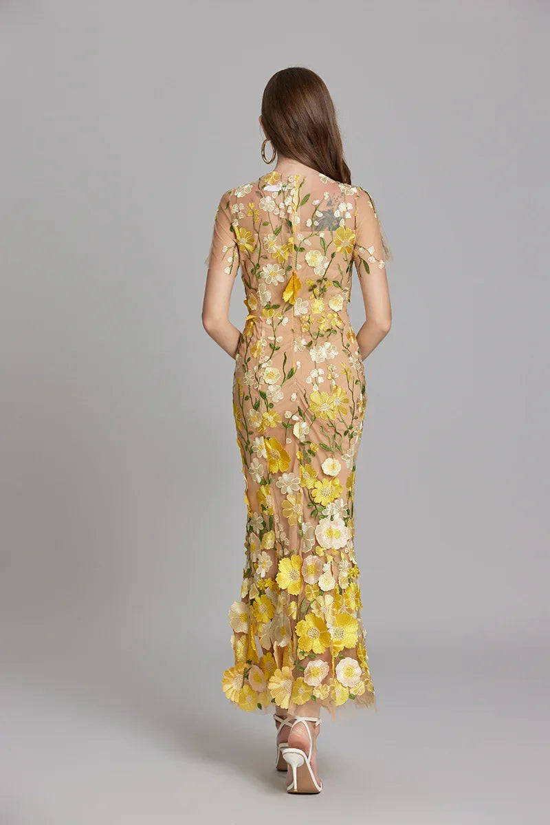 Alba | Elegant Sleeveless Embroidered Women's Maxi Dress