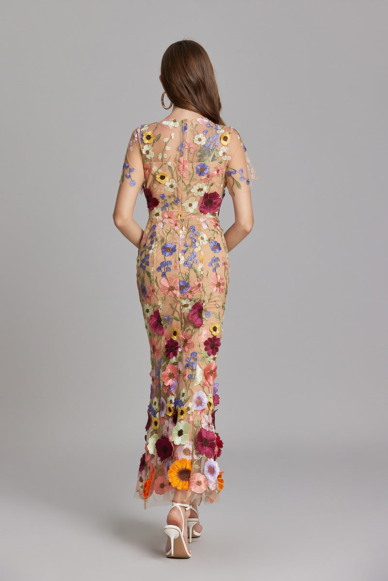 Alba | Elegant Sleeveless Embroidered Women's Maxi Dress