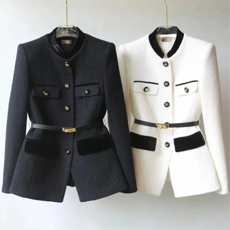 Posey | Elegant Buttoned Jacket
