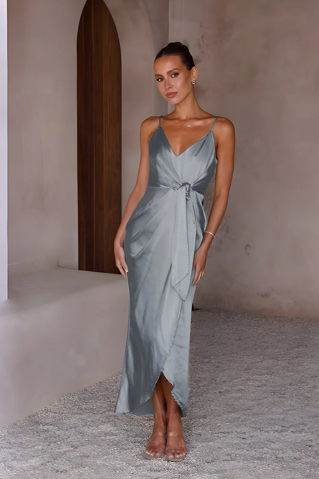Reverie | Sleeveless V-Neck Dress