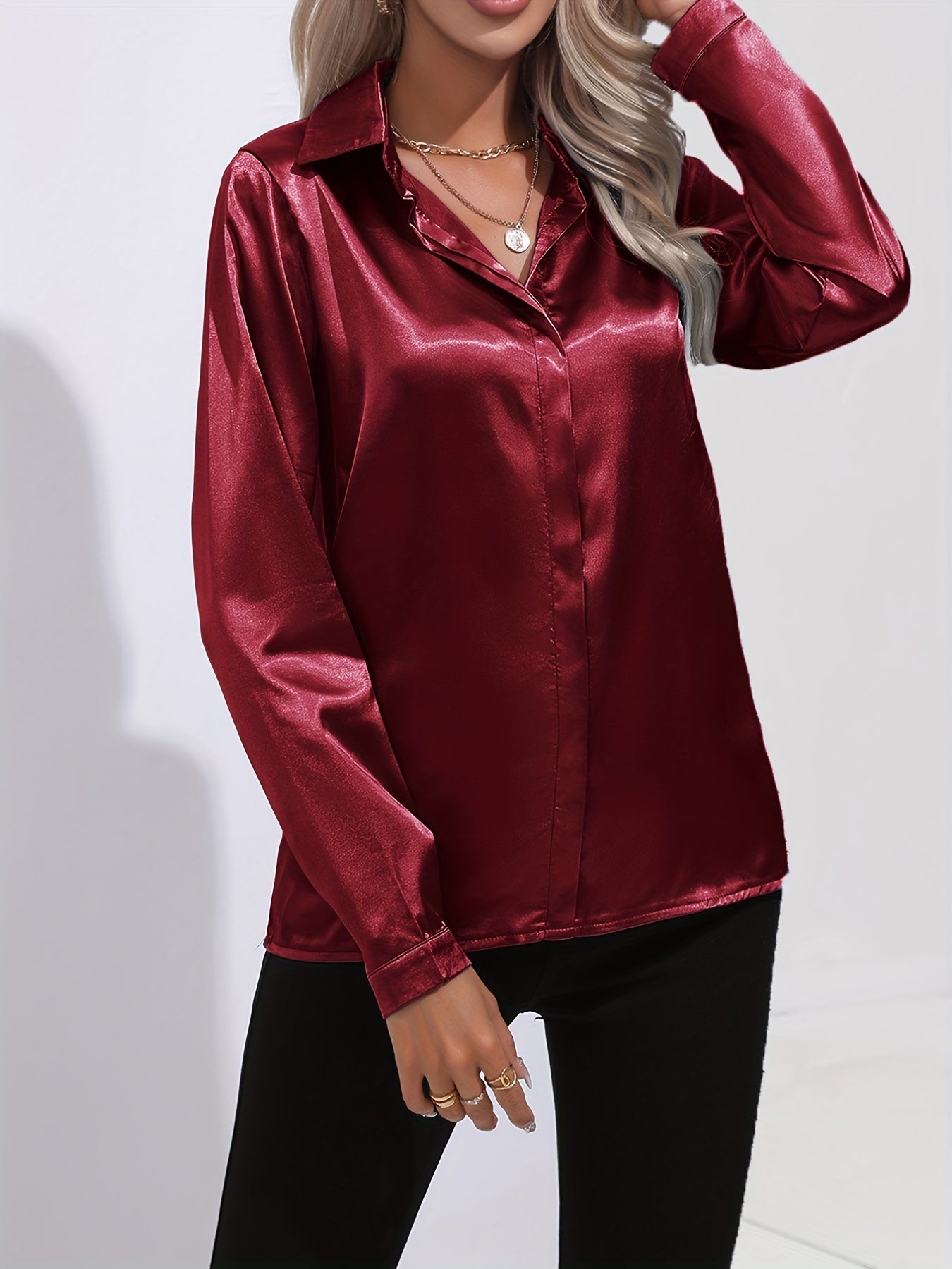 Dulcinea | Elegant Satin Blouse