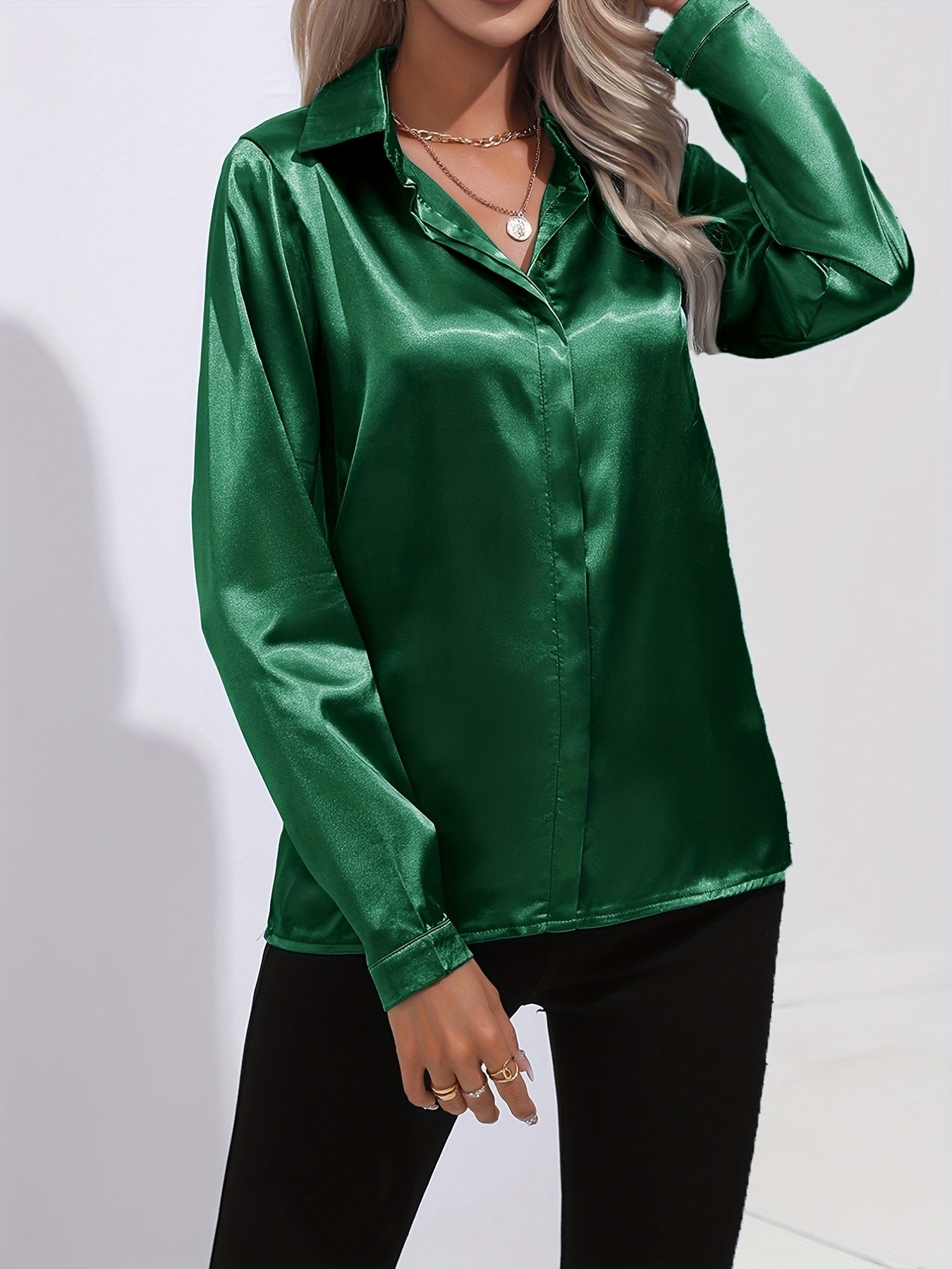 Dulcinea | Elegant Satin Blouse