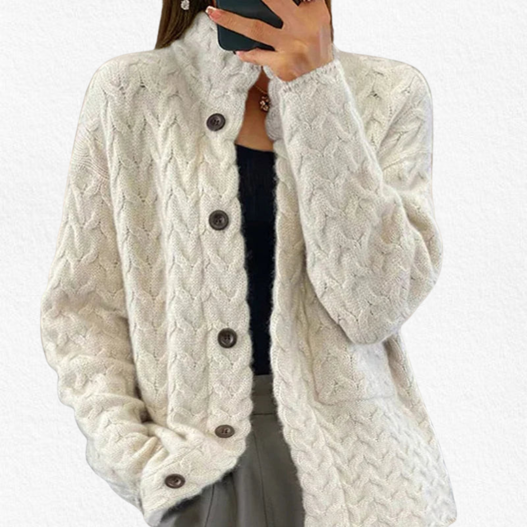 Amaya | Knitted Cardigan