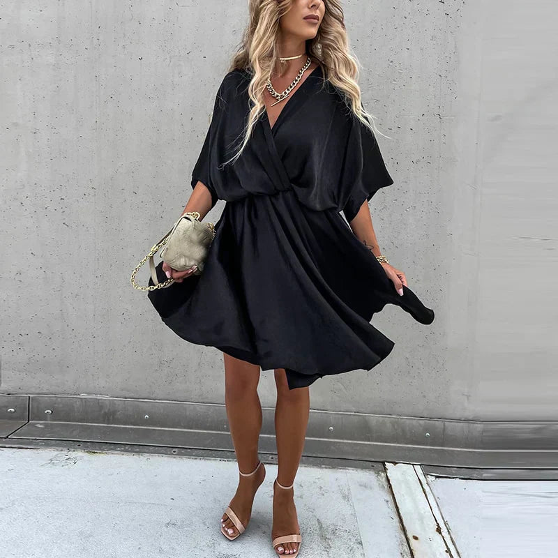 Arwena | Chic Flowy Mini Dress