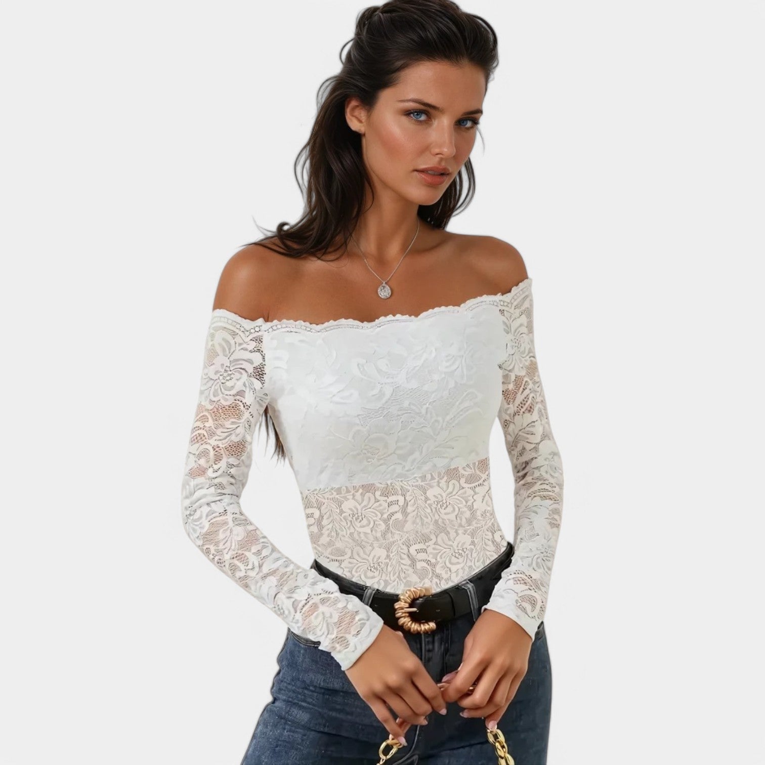 Isolde | Elegant Lace Off-Shoulder
