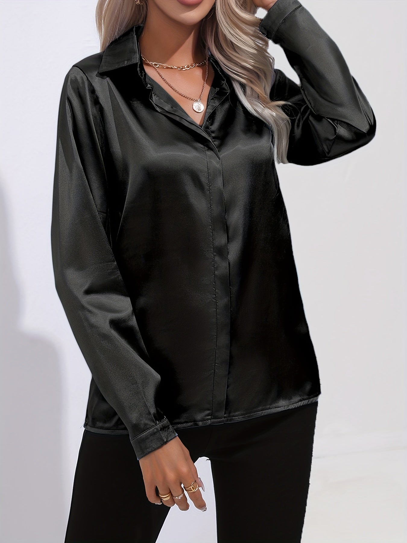 Dulcinea | Elegant Satin Blouse