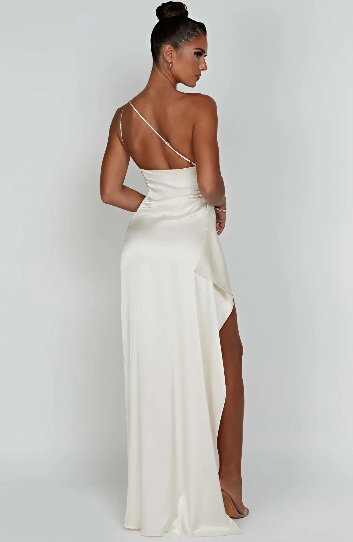 Isabeau | One Shoulder Satin Dress