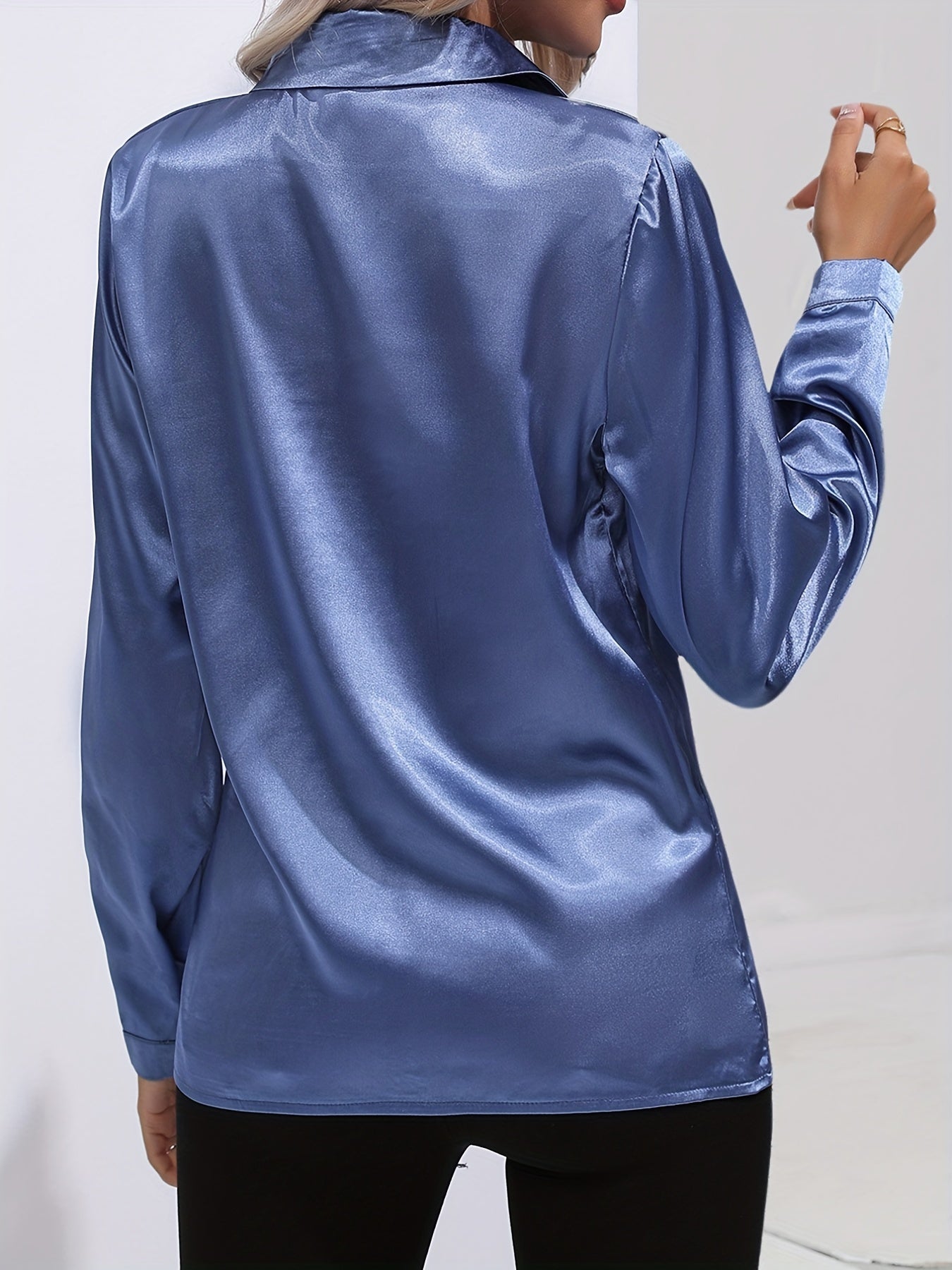 Dulcinea | Elegant Satin Blouse