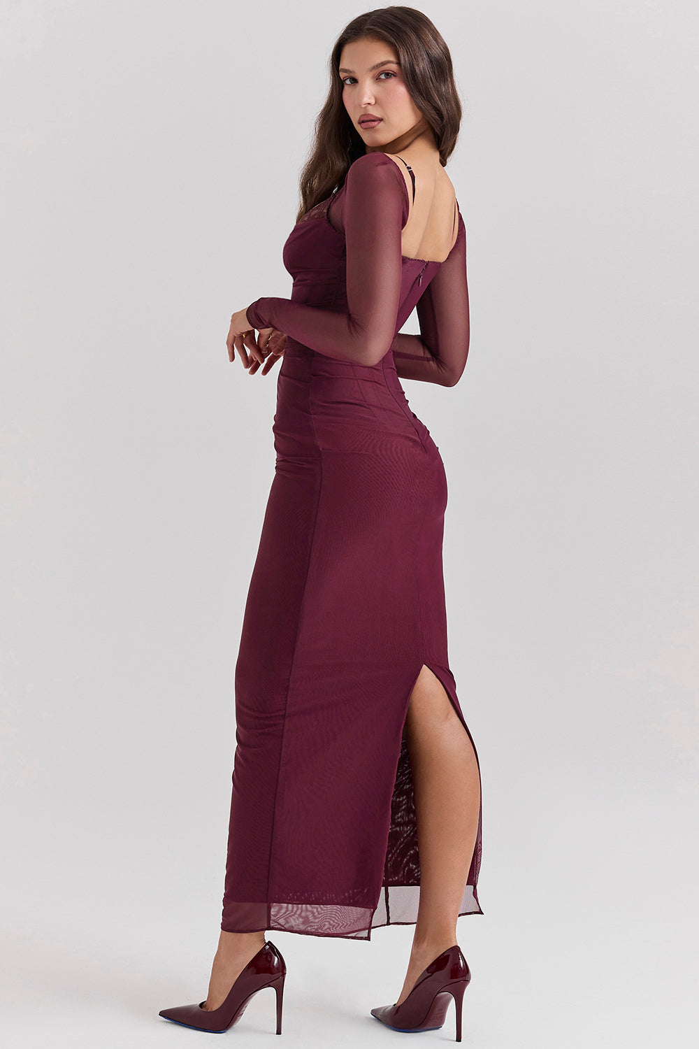 Nora | Deep Maxi Dress with Long Sleeves