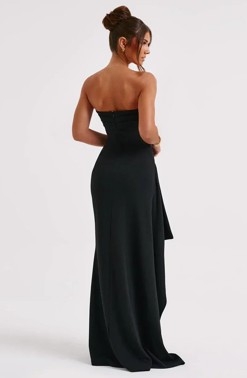 Jackie | Twisted maxi dress without shoulders
